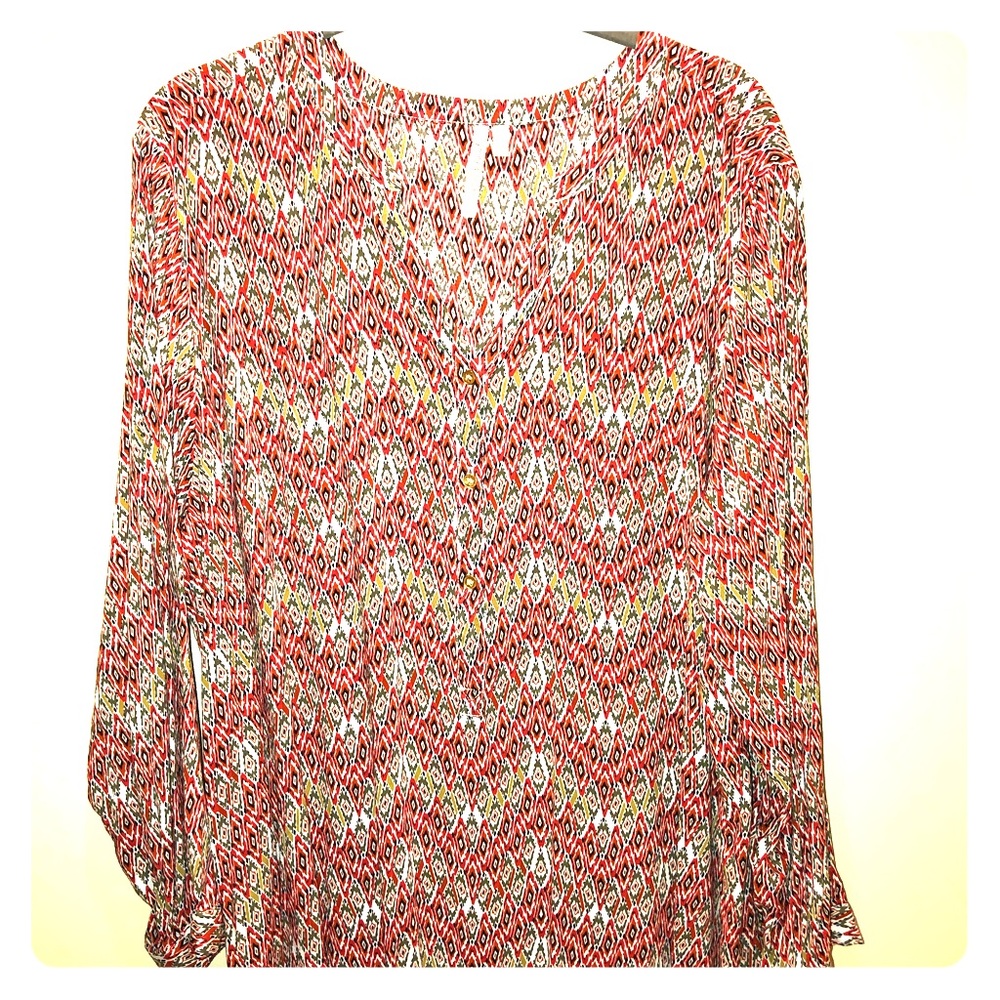 Long sleeve flowing blouse